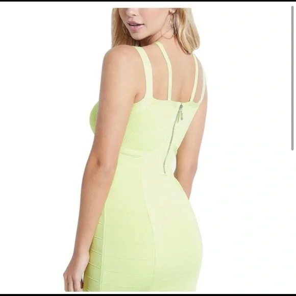 green emerald velvet dress Halston 1017186 Long Evening Formal Bodycon Dress – The Dress Outlet main image 1